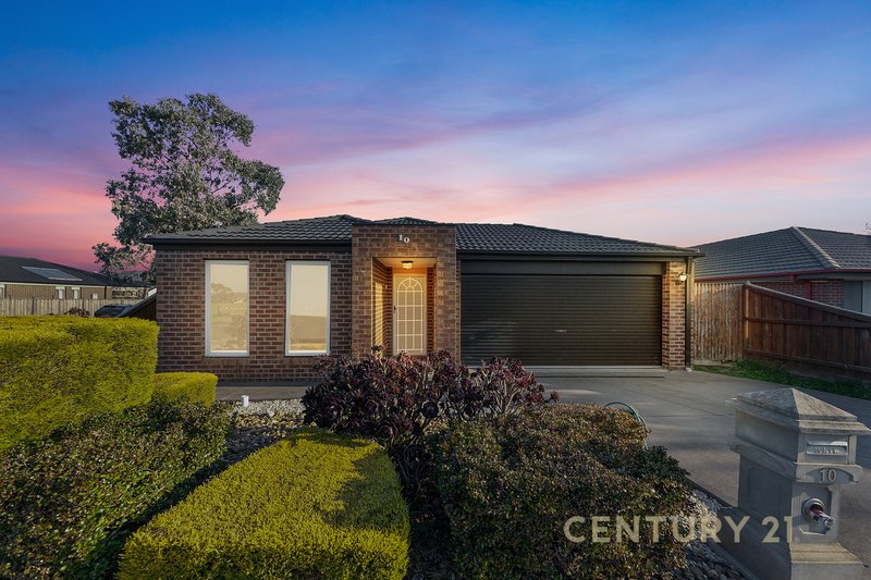 10 Arden Avenue, Pakenham VIC 3810