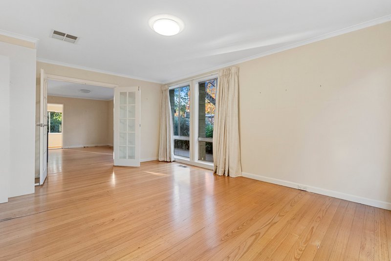 Photo - 10 Argyle Place, Curtin ACT 2605 - Image 6