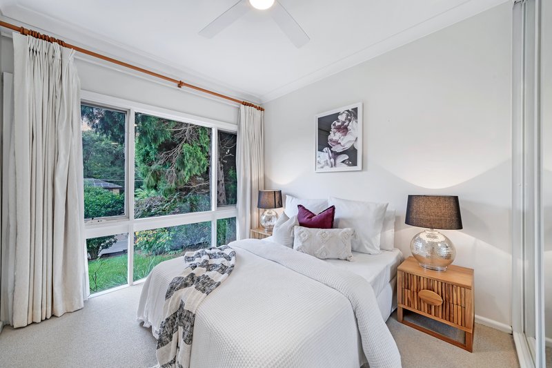 Photo - 10 Arianna Avenue, Normanhurst NSW 2076 - Image 9