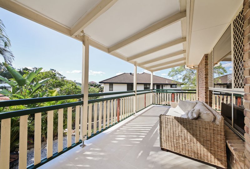 Photo - 10 Arianna Close, Eatons Hill QLD 4037 - Image 13