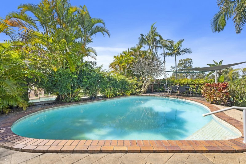 Photo - 10 Armstrong Way, Highland Park QLD 4211 - Image 12