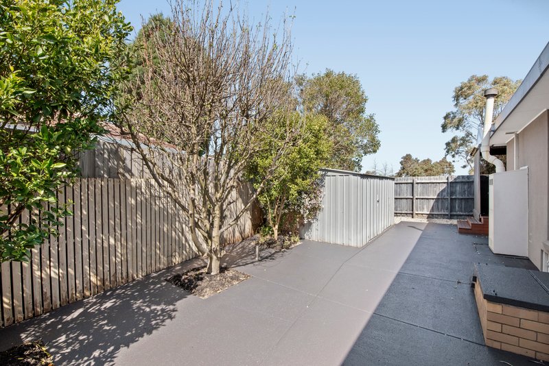 Photo - 10 Ascot Court, Dandenong North VIC 3175 - Image 12