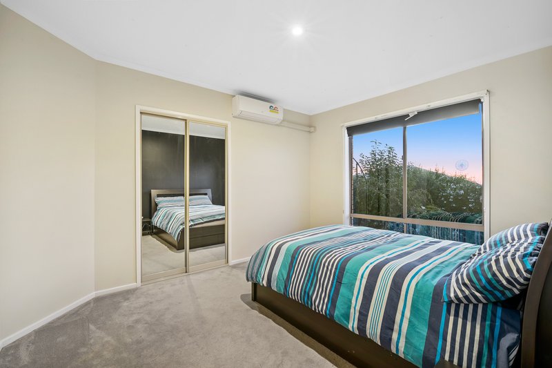 Photo - 10 Ashford Court, Berwick VIC 3806 - Image 12