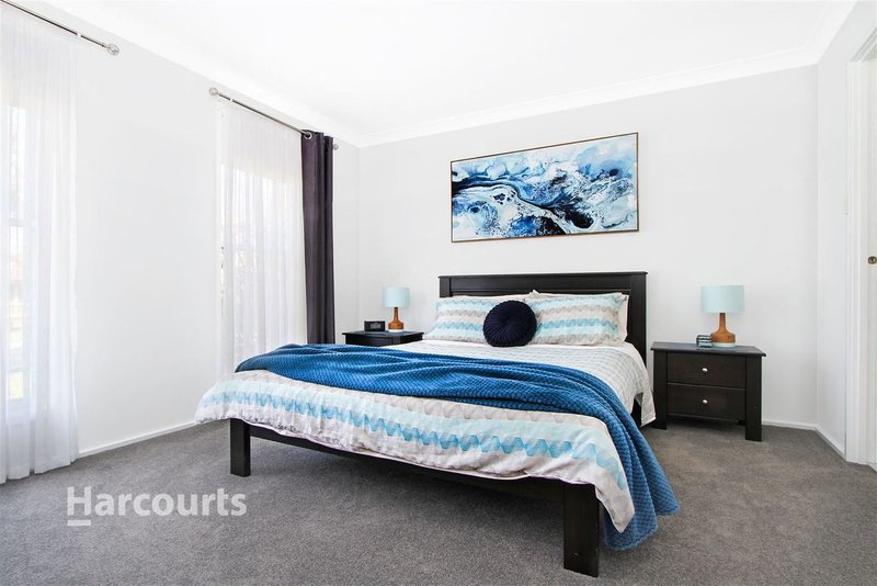 Photo - 10 Ashton Vale Grove, Horsley NSW 2530 - Image 5