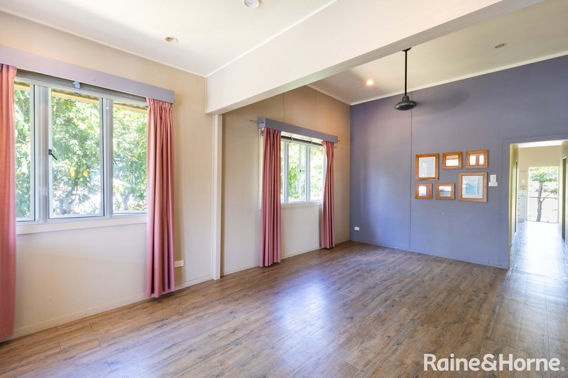 Photo - 10 Atherton Street, Mossman QLD 4873 - Image 6