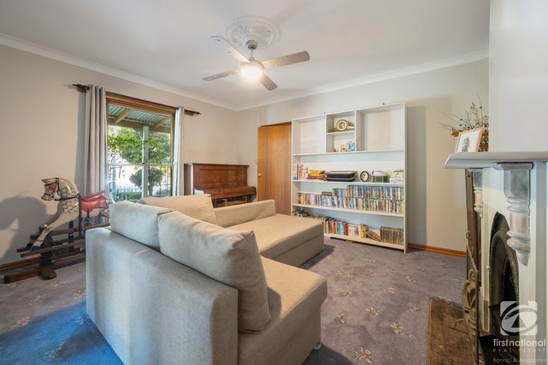 Photo - 10 Atkinson Court, Beechworth VIC 3747 - Image 14