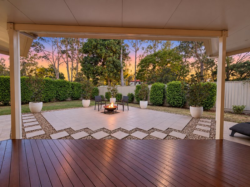 Photo - 10 Augusta Crescent, Forest Lake QLD 4078 - Image 3