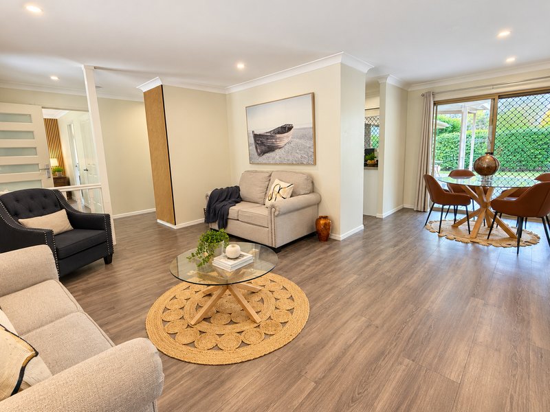 Photo - 10 Augusta Crescent, Forest Lake QLD 4078 - Image 9