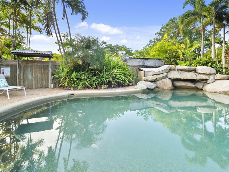 Photo - 10 Avoca Close, Kewarra Beach QLD 4879 - Image 24