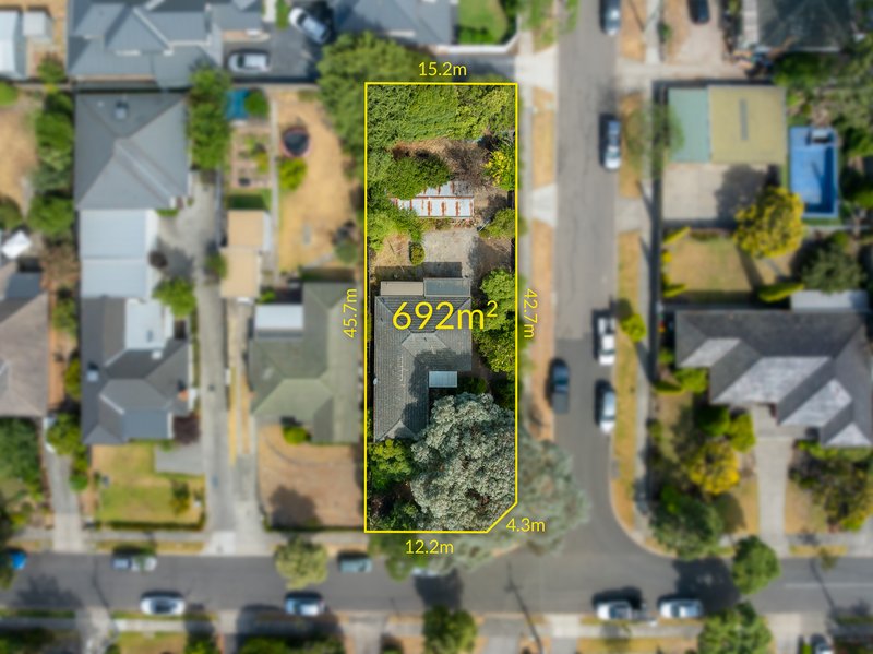Photo - 10 Ayr Street, Macleod VIC 3085 - Image 1