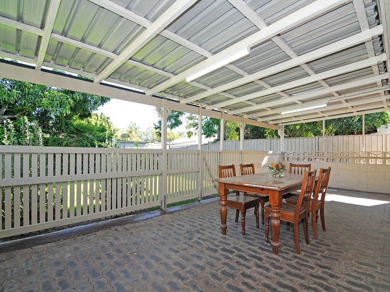 Photo - 10 Ballynde Street, Bracken Ridge QLD 4017 - Image 13