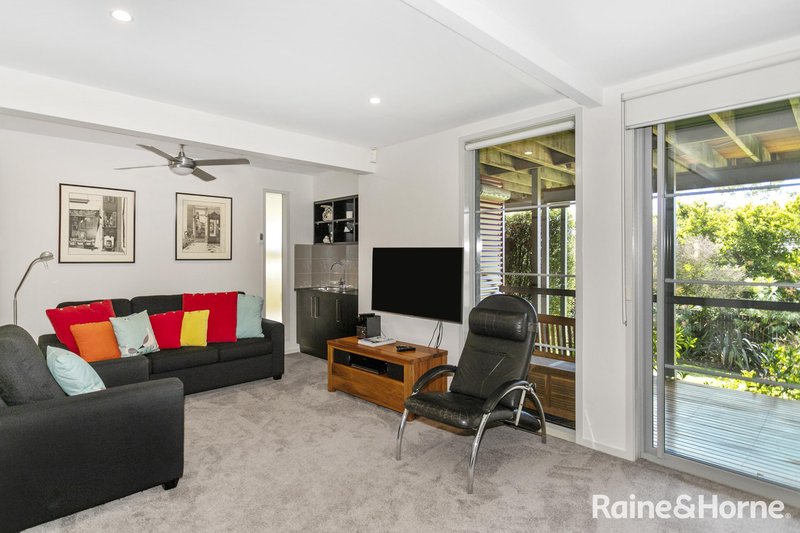 Photo - 10 Bannister Head Road, Mollymook Beach NSW 2539 - Image 24