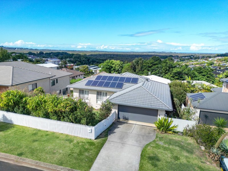 Photo - 10 Bannockburn Court, Cumbalum NSW 2478 - Image 1