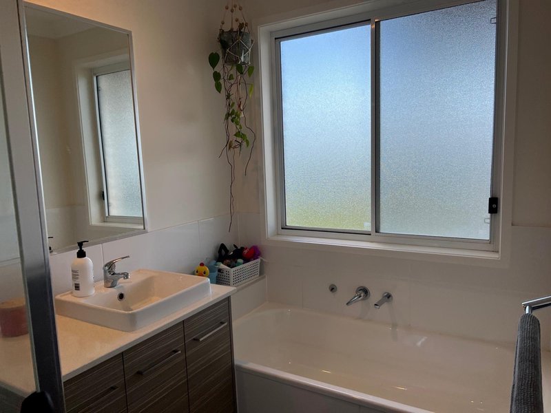 Photo - 10 Bannockburn Court, Cumbalum NSW 2478 - Image 5
