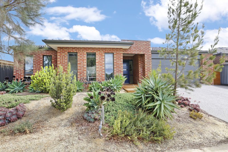 10 Barbara Drive, Lara VIC 3212