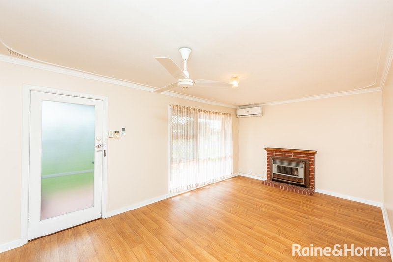 Photo - 10 Barnes Crescent, East Bunbury WA 6230 - Image 3