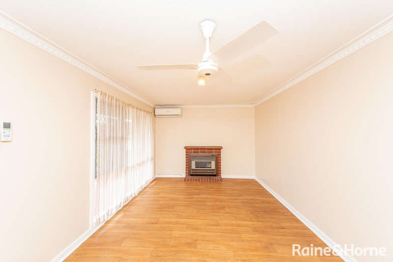 Photo - 10 Barnes Crescent, East Bunbury WA 6230 - Image 5