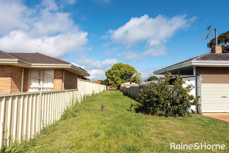 Photo - 10 Barnes Crescent, East Bunbury WA 6230 - Image 23