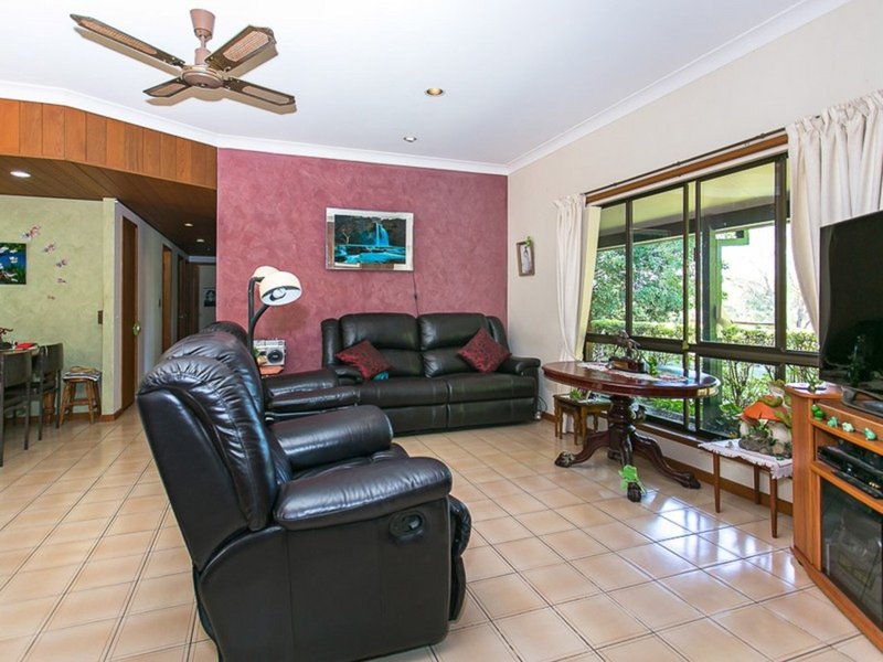 Photo - 10 Baron Ct , Tallai QLD 4213 - Image 7