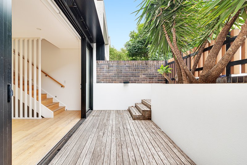 Photo - 10 Barr Street, Camperdown NSW 2050 - Image 6