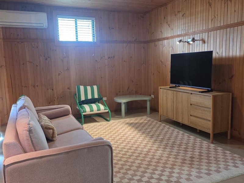 Photo - 10 Barr Street, Earlville QLD 4870 - Image 5