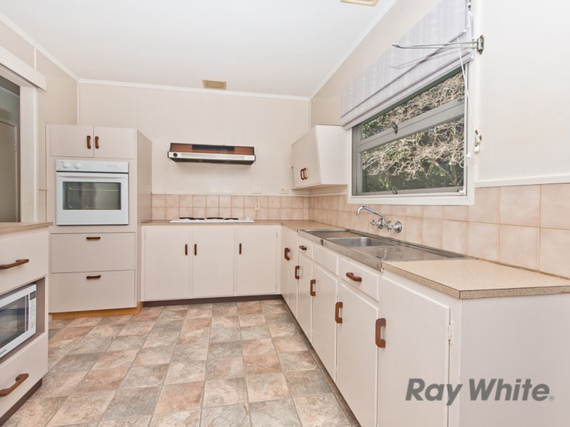 Photo - 10 Barrabui Street, Bracken Ridge QLD 4017 - Image 4