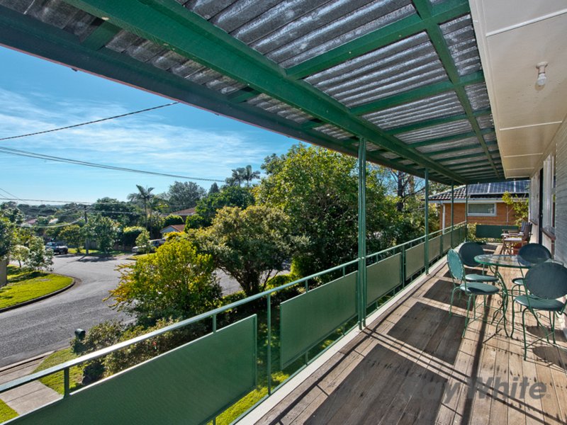 Photo - 10 Barrabui Street, Bracken Ridge QLD 4017 - Image 6