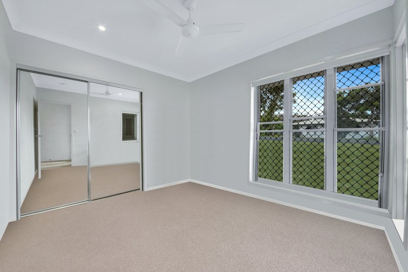 Photo - 10 Barramundi Street, Toolooa QLD 4680 - Image 2