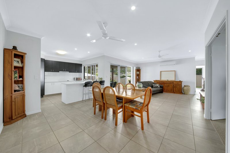 Photo - 10 Barramundi Street, Toolooa QLD 4680 - Image 8