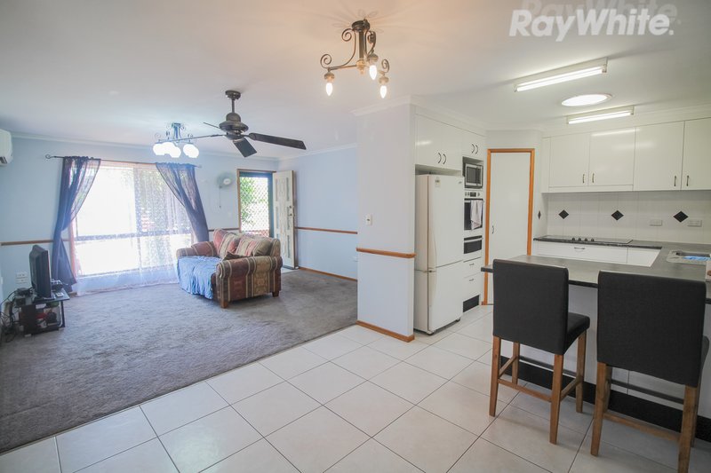 Photo - 10 Barret Street, Flinders View QLD 4305 - Image 20