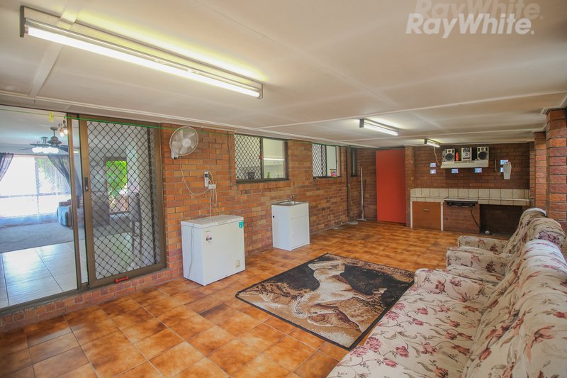 Photo - 10 Barret Street, Flinders View QLD 4305 - Image 27