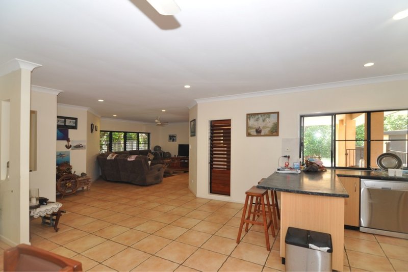 Photo - 10 Barrier Close, Clifton Beach QLD 4879 - Image 6