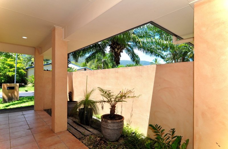 Photo - 10 Barrier Close, Clifton Beach QLD 4879 - Image 8