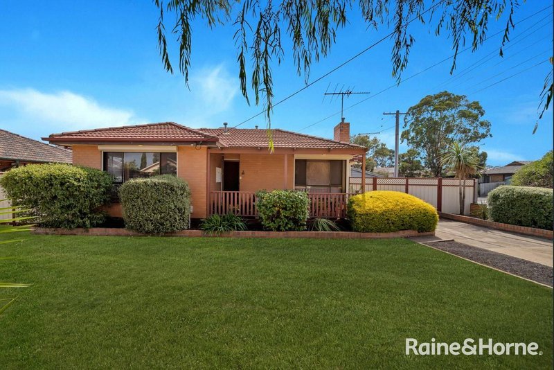 10 Barries Road, Melton VIC 3337