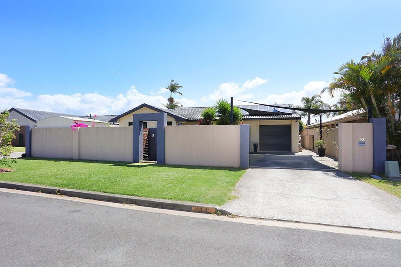 Photo - 10 Barrine Crescent, Coombabah QLD 4216 - Image 6