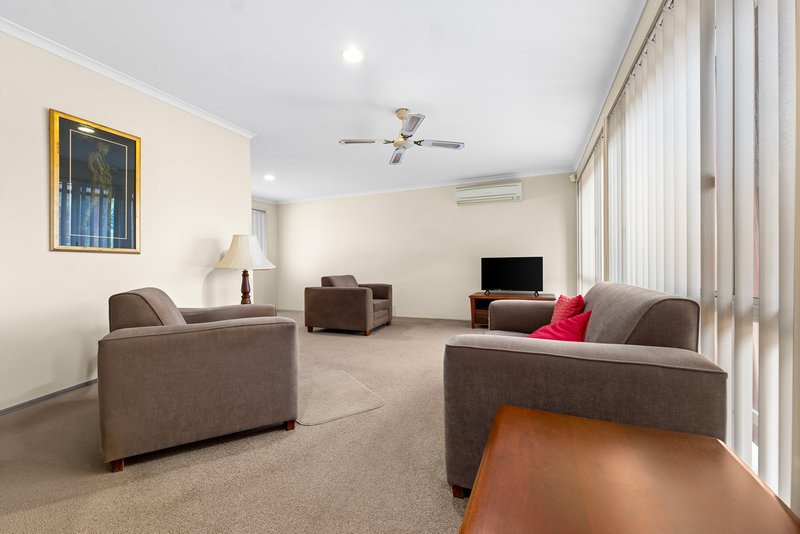 Photo - 10 Barrington Place, Raymond Terrace NSW 2324 - Image 2