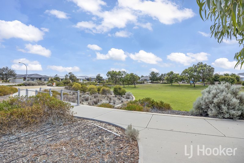 Photo - 10 Barro Bend, Yanchep WA 6035 - Image 17