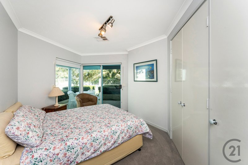 Photo - 10 Baruna Court, Halls Head WA 6210 - Image 8