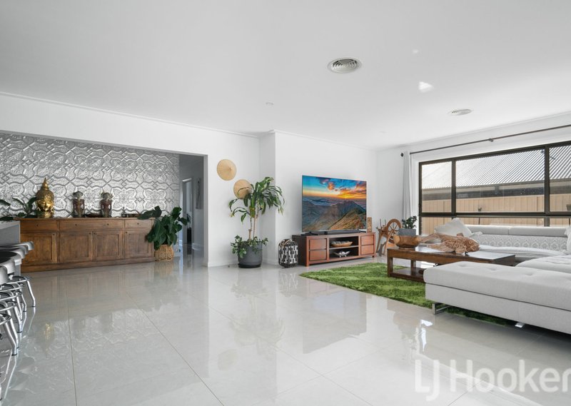 Photo - 10 Basalt Way, Kelso NSW 2795 - Image 7