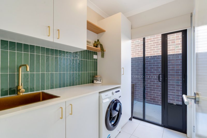 Photo - 10 Batman Crescent, Wallan VIC 3756 - Image 13