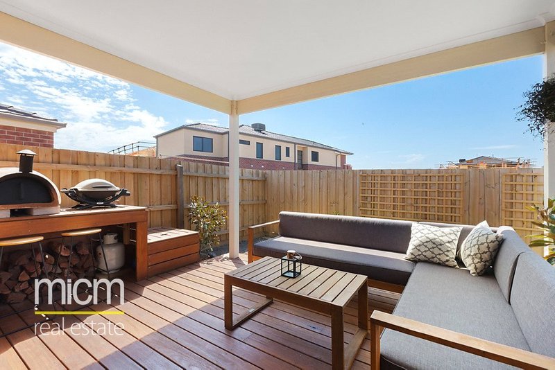 Photo - 10 Battery Road, Point Cook VIC 3030 - Image 6