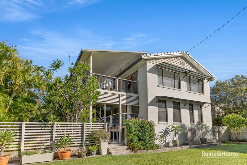 10 Beach Avenue, South Golden Beach NSW 2483