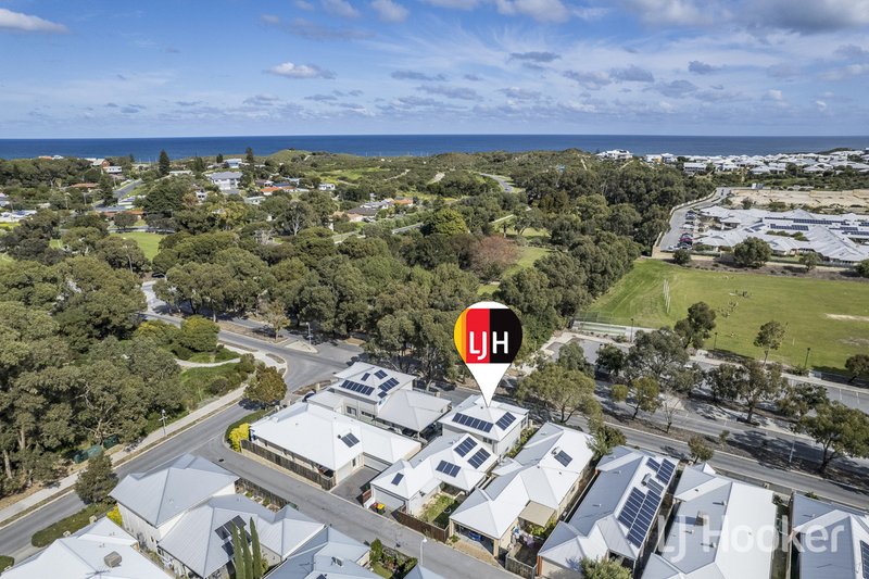 Photo - 10 Beachside Parade, Yanchep WA 6035 - Image 2