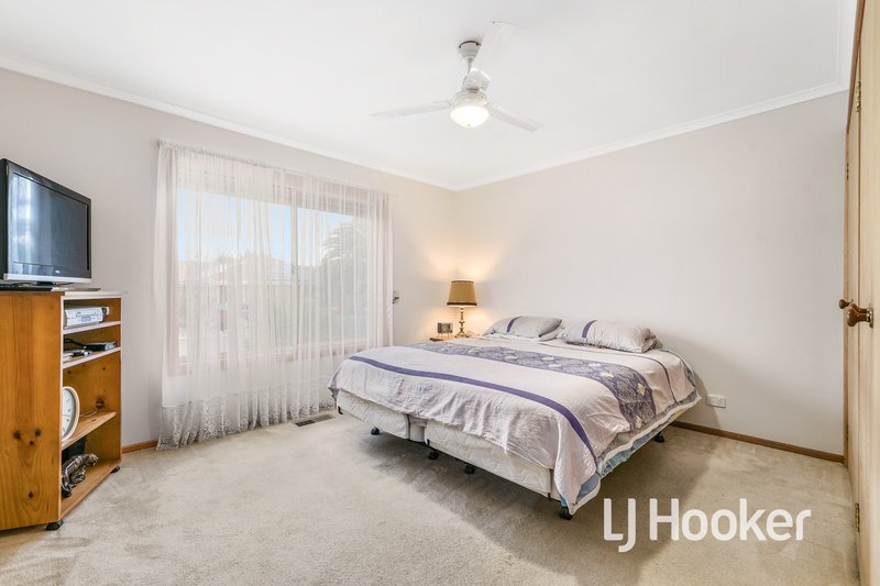 Photo - 10 Beech Place, Hallam VIC 3803 - Image 10