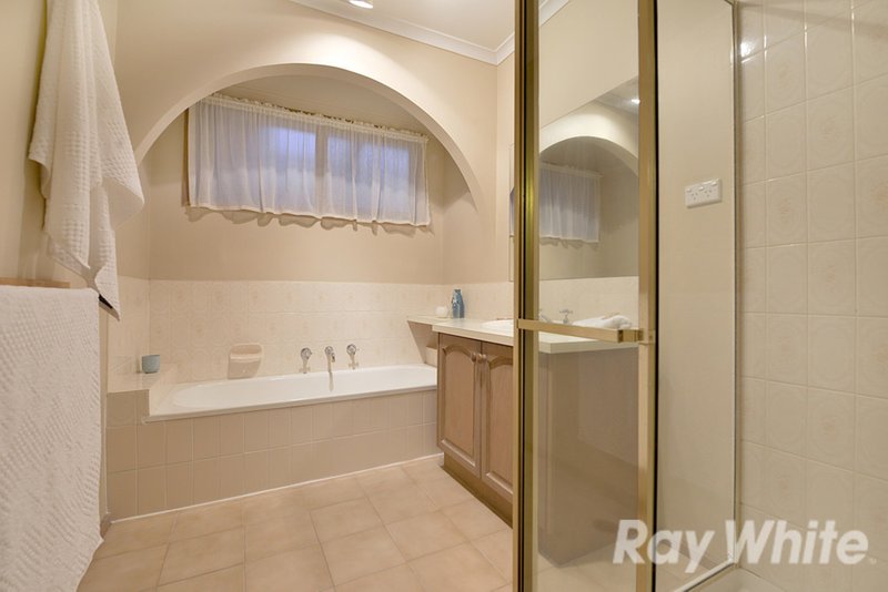 Photo - 10 Beilby Close, Upper Ferntree Gully VIC 3156 - Image 7