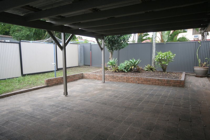 Photo - 10 Belbora Road, Shailer Park QLD 4128 - Image 3