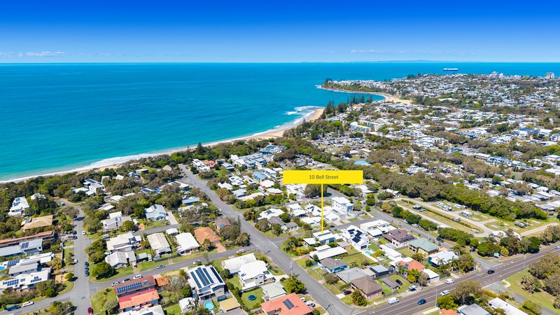 Photo - 10 Bell Street, Dicky Beach QLD 4551 - Image 2