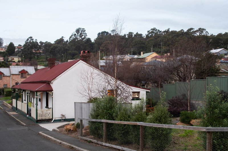 Photo - 10 Bell Street, South Launceston TAS 7249 - Image 12