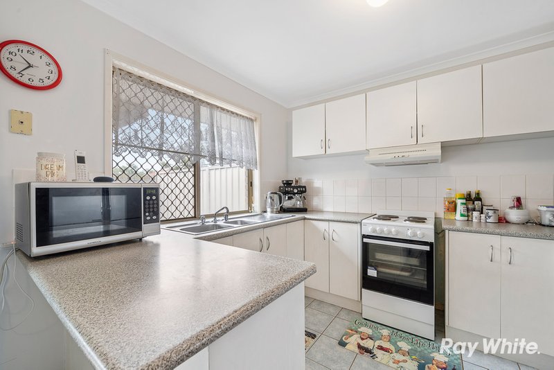 Photo - 10 Bella Court, Eagleby QLD 4207 - Image 2