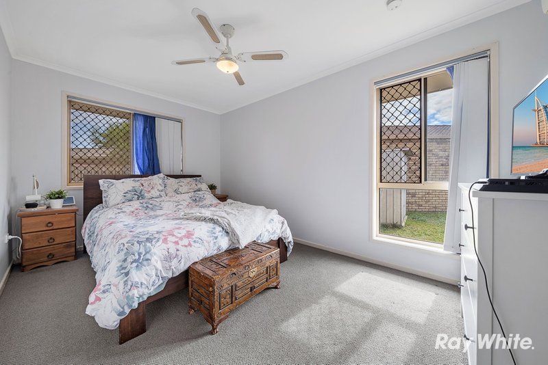 Photo - 10 Bella Court, Eagleby QLD 4207 - Image 3